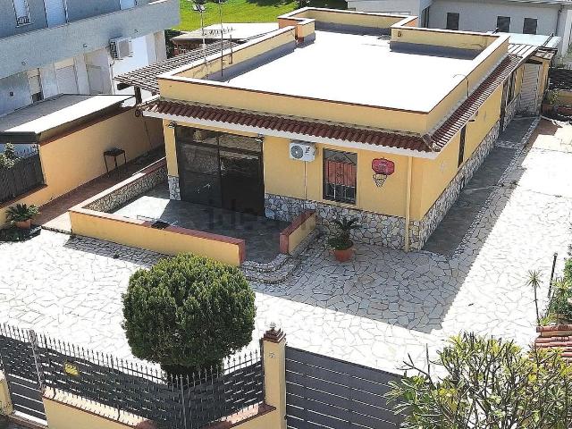 Case e ville in affitto di 91 m² in Via Fior di Loto, 2