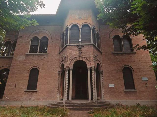 Case e ville in affitto di 921 m² in Via Raimondo Franchetti