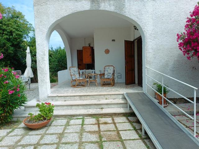 Case e ville in affitto di 100 m² in Via A. Pigafetta, 9