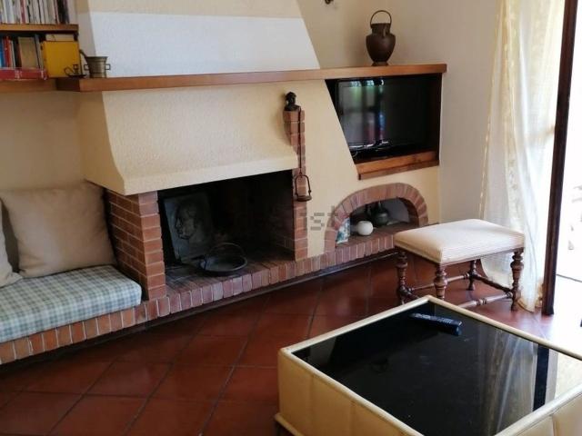 Case e ville in affitto di 100 m² in Via Agnelli