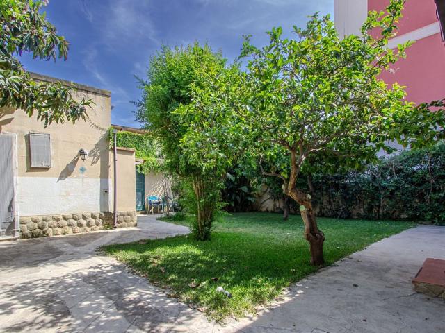 Case e ville in affitto di 100 m² in Viale Galatea, 26