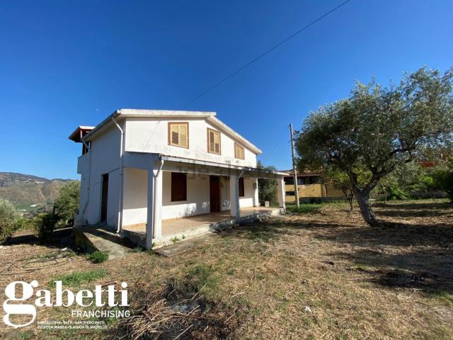Case e ville in affitto di 130 m² in Contrada Provenzani