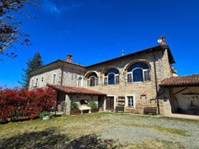 Case e ville in affitto di 130 m² in Strada Comunale della Maggiora, 89