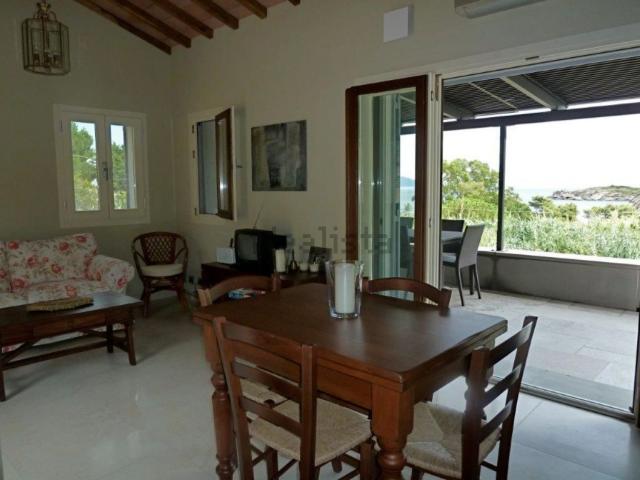 Case e ville in affitto di 150 m²