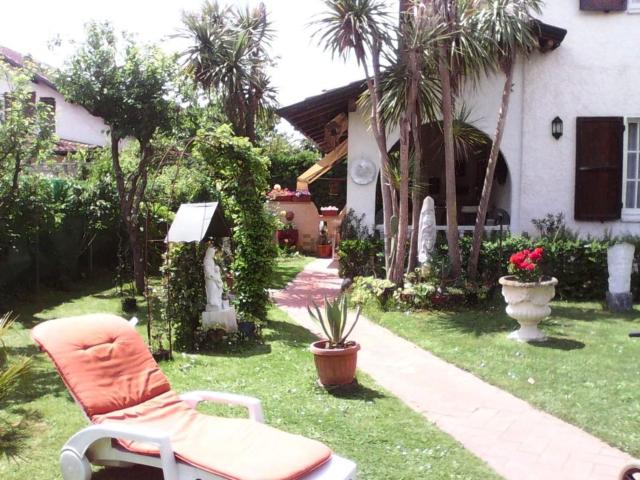 Case e ville in affitto di 160 m² in Via Bregoscia, 29
