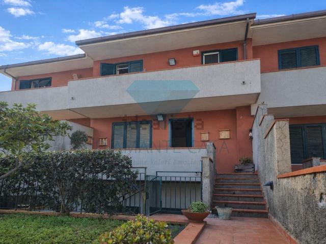 Case e ville in affitto di 177 m² in Via Grazia Deledda, 4