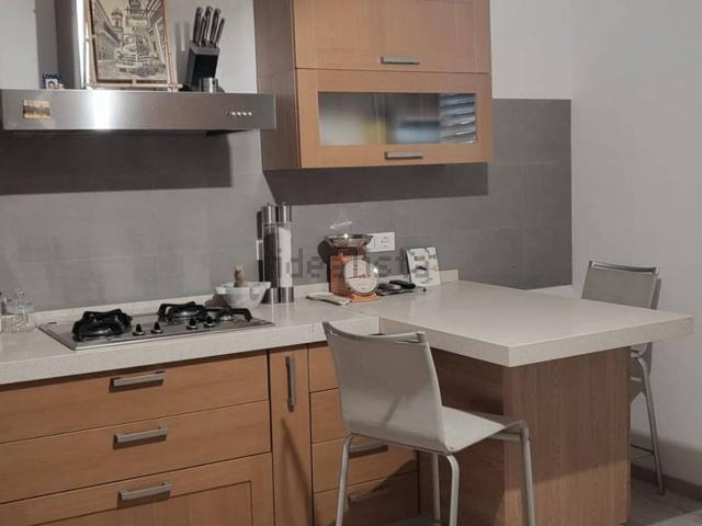 Case e ville in affitto di 180 m² in Piazza Caduti, 2