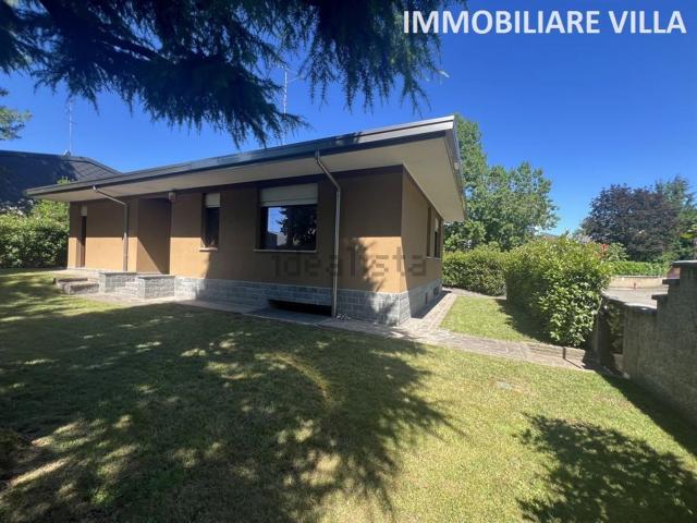 Case e ville in affitto di 180 m² in Viale Sempione, 26