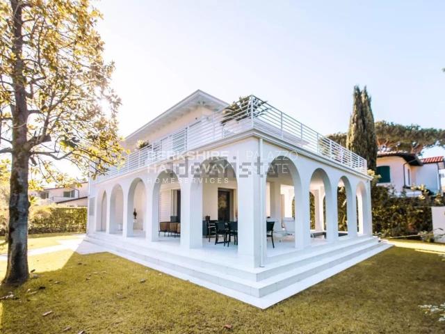Case e ville in affitto di 200 m²