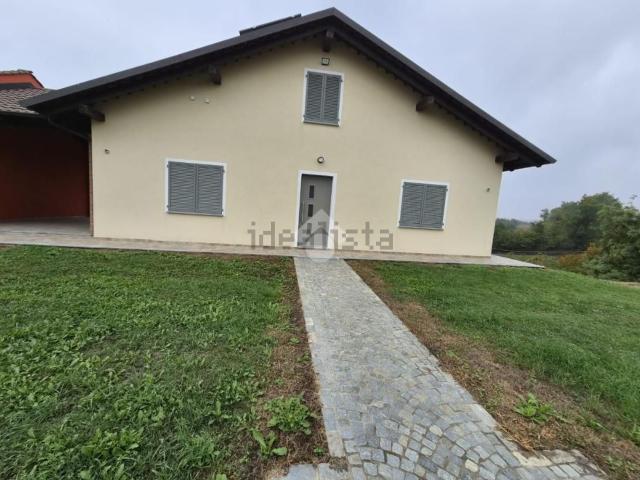 Case e ville in affitto di 220 m² in Via Camillo Riccio, 5