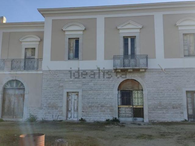 Case e ville in affitto di 240 m² in Via Annibale Maria di Francia