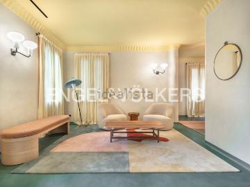 Case e ville in affitto di 260 m² in Via Dardanelli