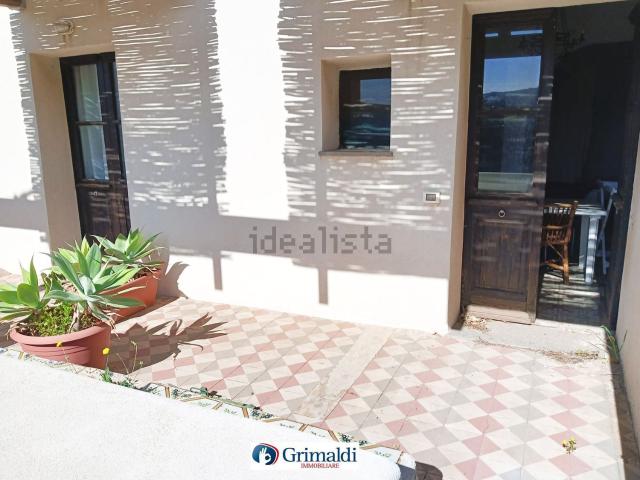 Case e ville in vendita di 43 m² in Contrada Scauri
