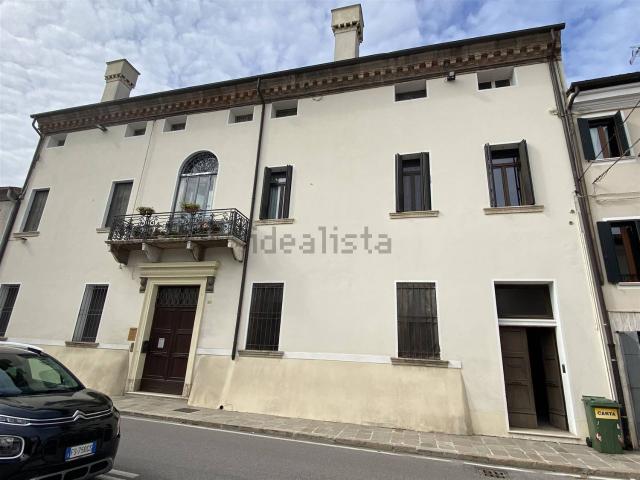 Case e ville in vendita di 400 m²