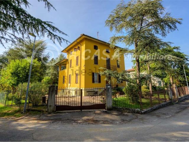 Case e ville in vendita di 400 m²