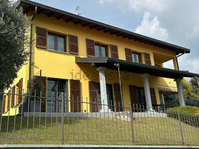 Case e ville in vendita di 400 m²