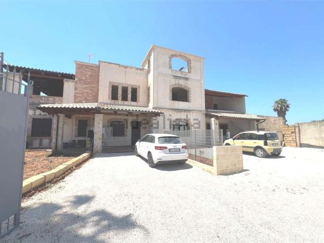 Case e ville in vendita di 400 m²
