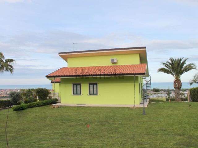 Case e ville in vendita di 400 m²