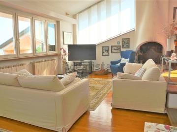 Case e ville in vendita di 400 m²