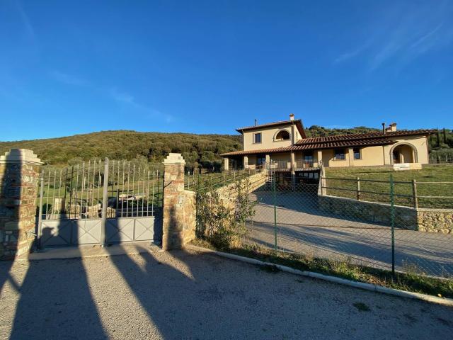 Case e ville in vendita di 400 m²