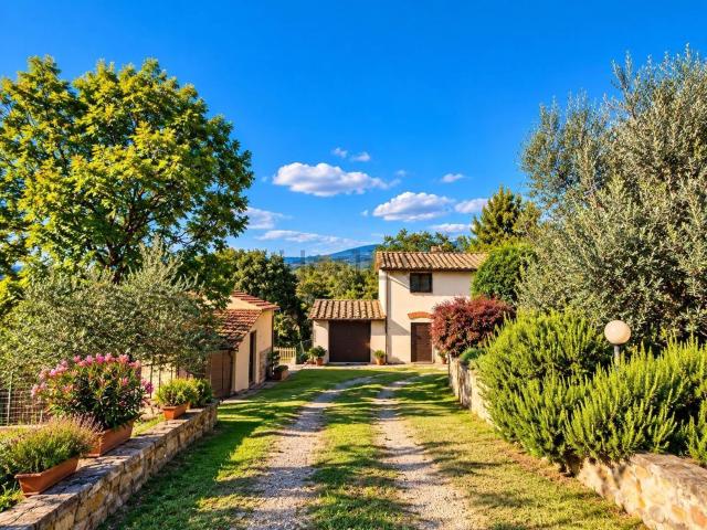 Case e ville in vendita di 400 m²