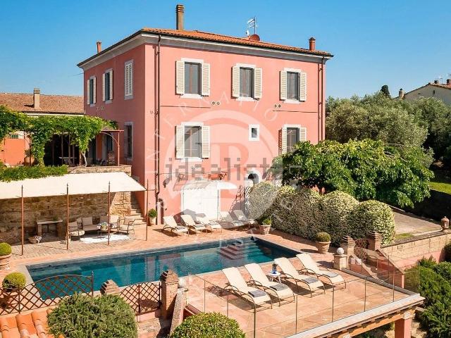 Case e ville in vendita di 400 m²