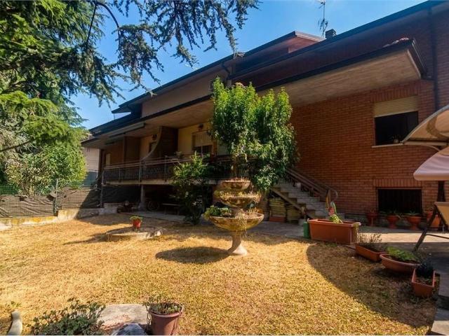 Case e ville in vendita di 400 m²