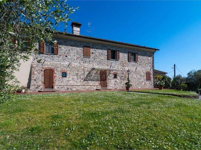Case e ville in vendita di 400 m²