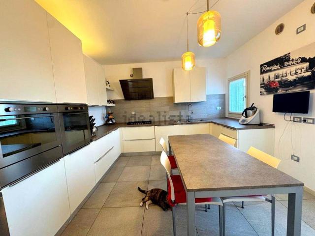 Case e ville in vendita di 400 m²