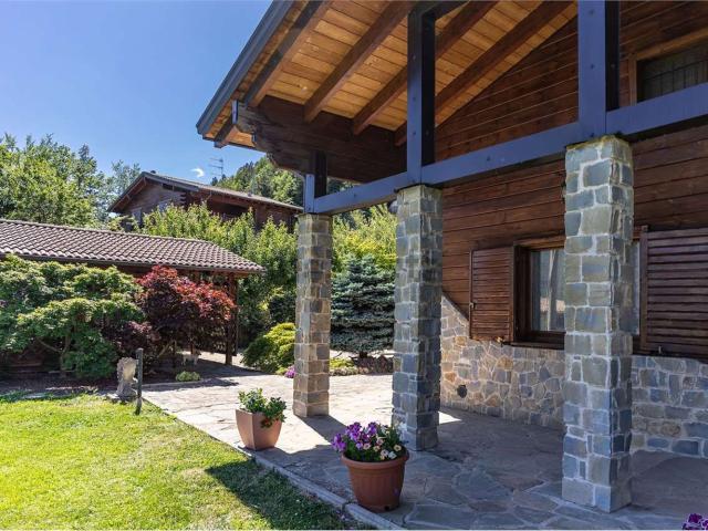 Case e ville in vendita di 400 m²