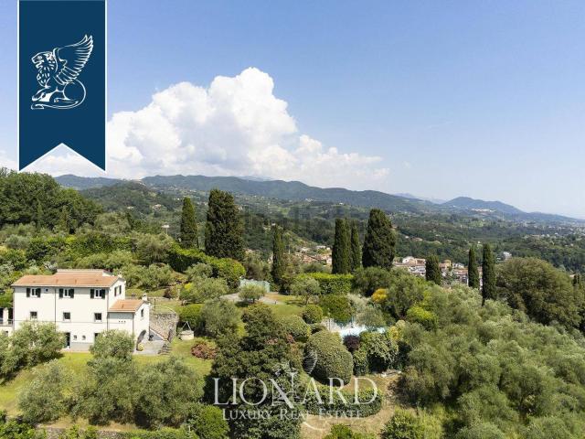 Case e ville in vendita di 400 m²