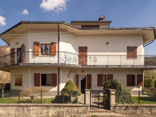 Case e ville in vendita di 400 m²