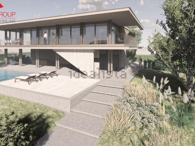 Case e ville in vendita di 400 m² in Via Cima Mandria
