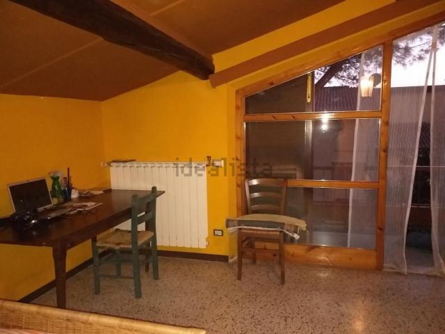 Case e ville in vendita di 400 m² in Via Antonio Gramsci