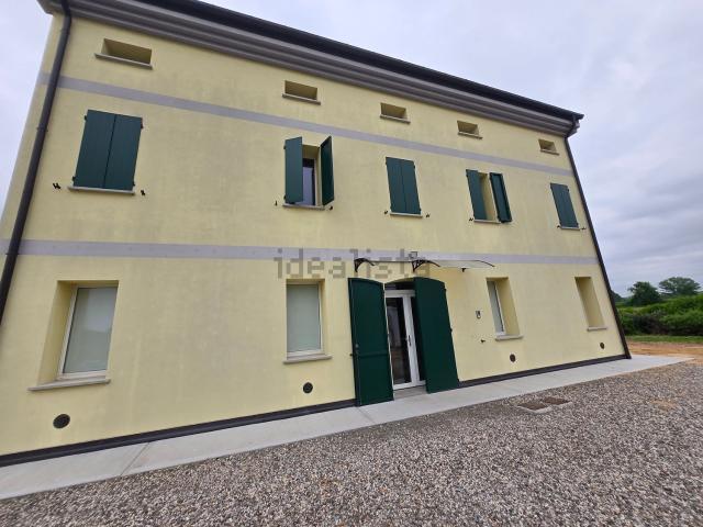Case e ville in vendita di 400 m² in Via San Lorenzo, 20