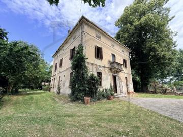 Case e ville in vendita di 400 m² in Via Repoise