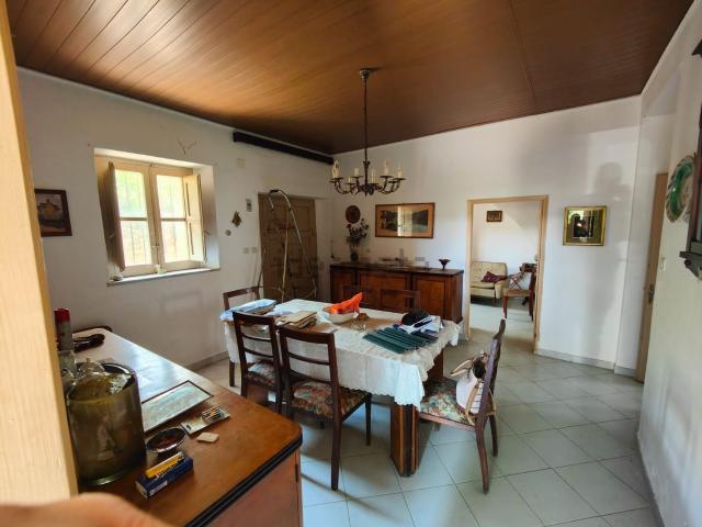 Case e ville in vendita di 400 m² in Contrada vinzeria