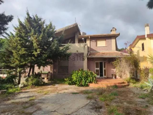 Case e ville in vendita di 400 m² in Contrada Jacona
