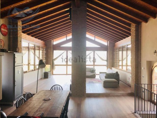 Case e ville in vendita di 400 m² in Frazione Cavigerra di Sotto, 10