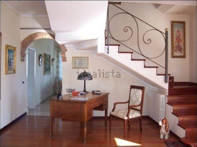 Case e ville in vendita di 400 m² in Località Cavignano