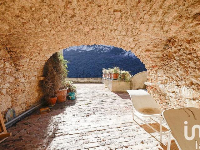 Case e ville in vendita di 400 m² in Località Monte Sordo, 20