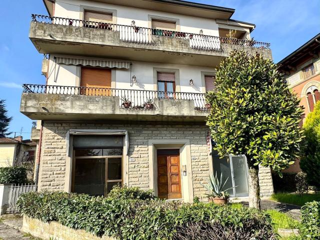 Case e ville in vendita di 400 m²