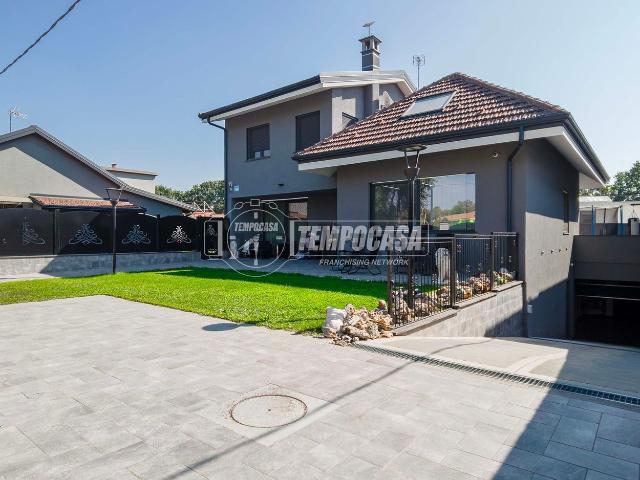 Case e ville in vendita di 400 m² in Strada del Barocchio
