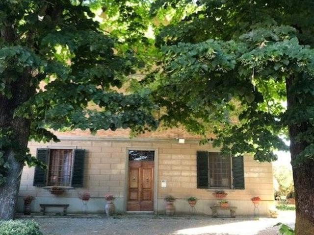 Case e ville in vendita di 400 m² in Strada Provinciale 50