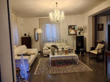 Case e ville in vendita di 402 m² in Via Francesco Palazzi