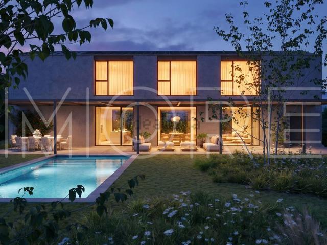 Case e ville in vendita di 410 m² in Via San Colombano