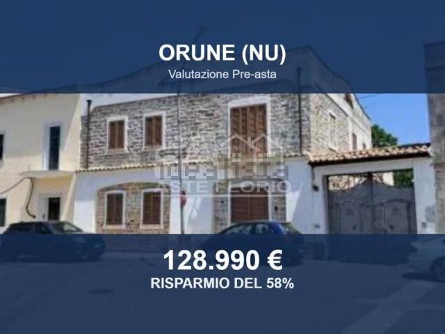 Case e ville in vendita di 412 m² in Corso Repubblica