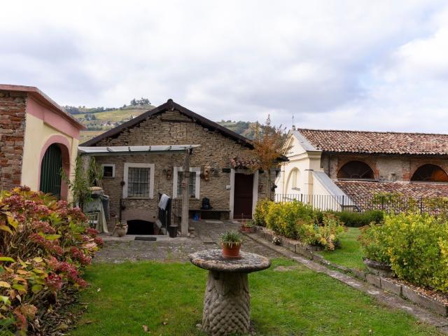 Case e ville in vendita di 413 m² in Via Ospedale
