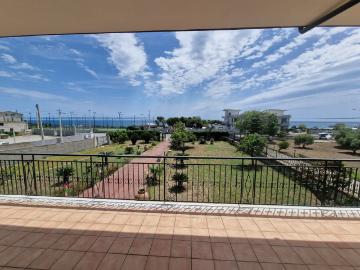 Case e ville in vendita di 414 m² in Via Mediterraneo, 64