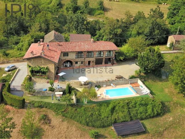Case e ville in vendita di 415 m² in Frazione Lunetta, 4